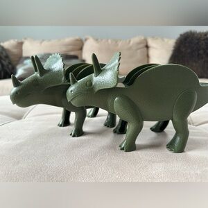 Dinosaur Taco Holders - Green Plastic
